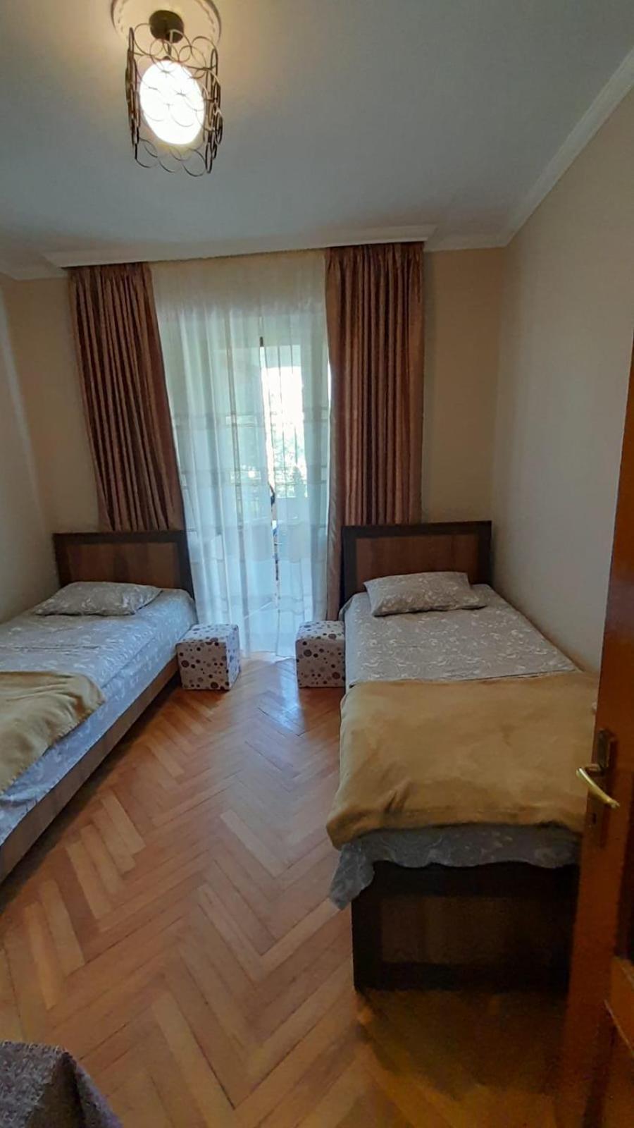 Warm Flat Apartment โกนิโอ ภายนอก รูปภาพ