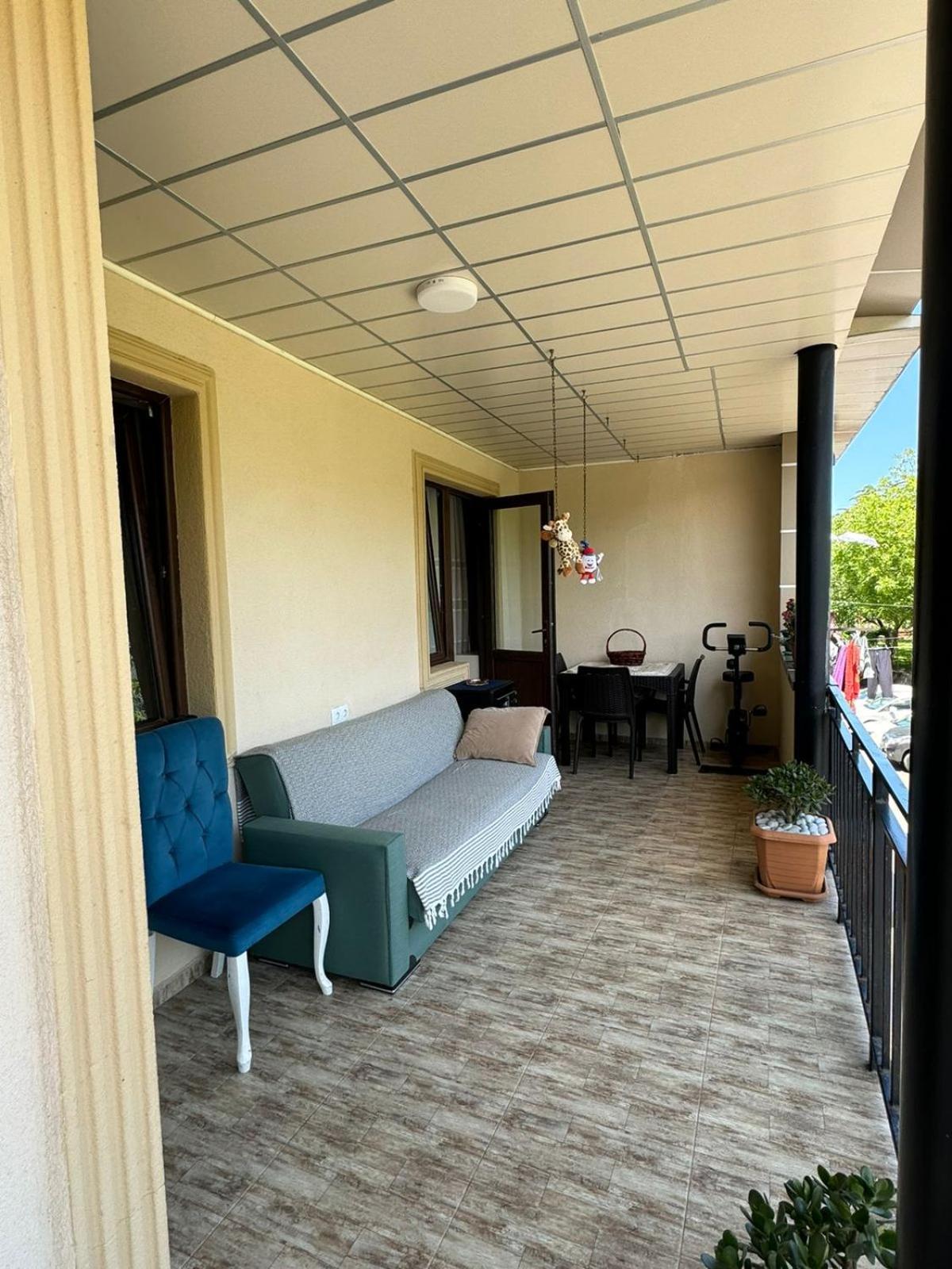 Warm Flat Apartment โกนิโอ ภายนอก รูปภาพ